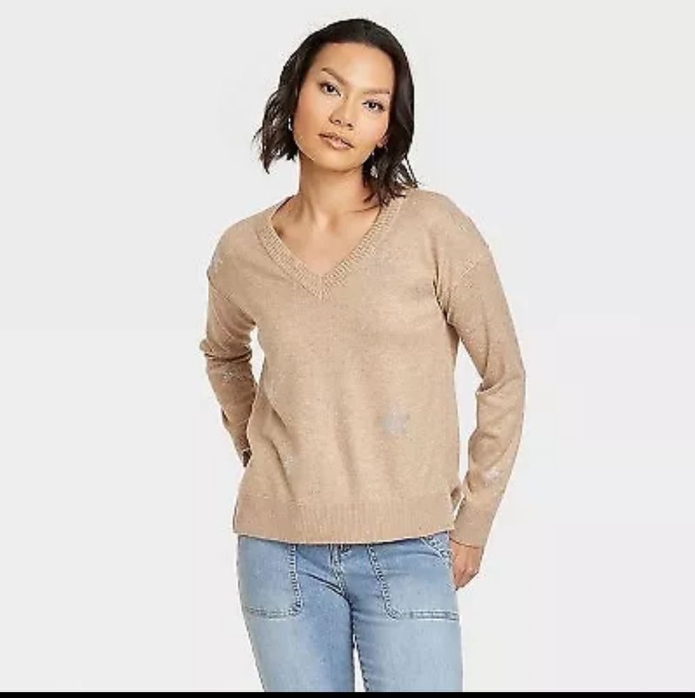 NWT Knox Rose Camel‎ Colored Cashmere Like Sweater With Sequin Like Stars